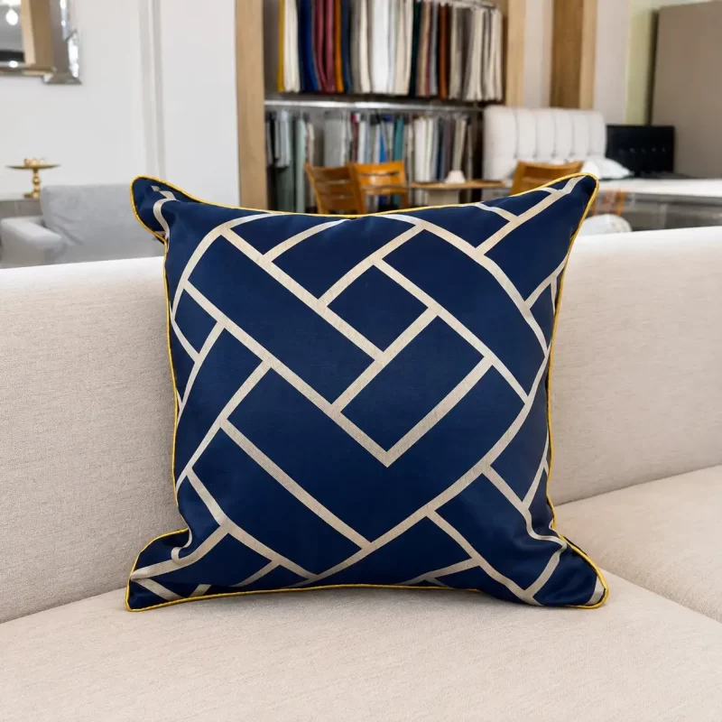 Cojín Geometric Gold Line